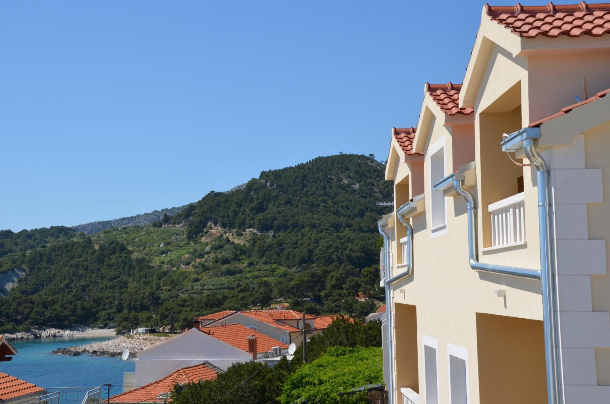 Villa Fortudor Milna  Exterior photo